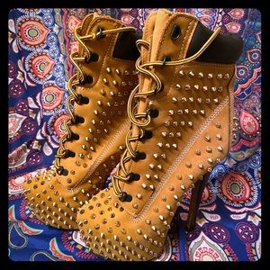 Zigi Girl Gold Studded Boot Heels